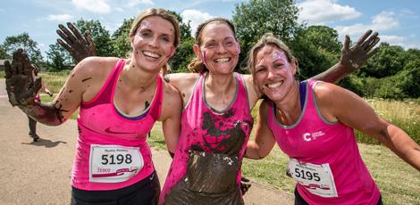 Women at a Pretty Muddy event